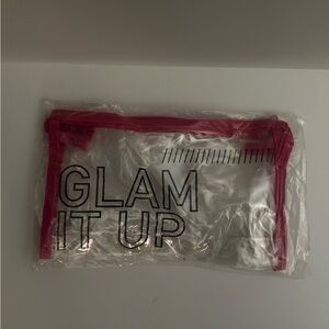 ‘Glam It Up’ Makeup Bag